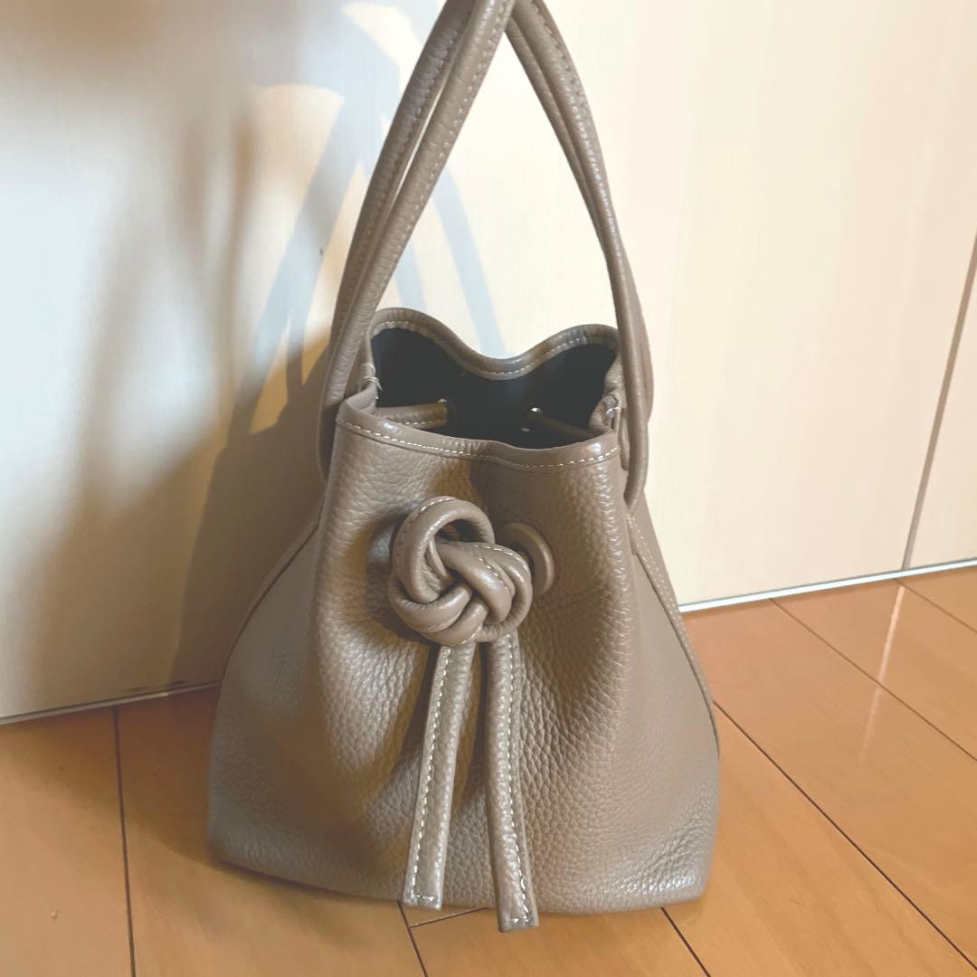 VASIC ボンド ミニ ハンドバッグ グレージュ