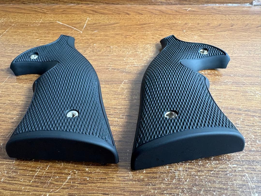 マルシンm586 モデルガン　デイビス風グリップ