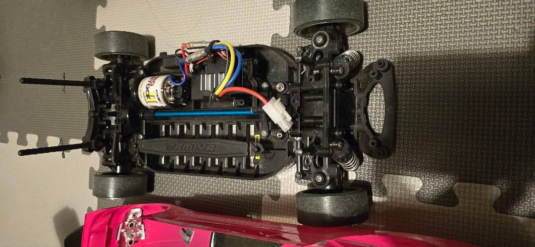 タミヤ tt01 1/10 ラジコンカー