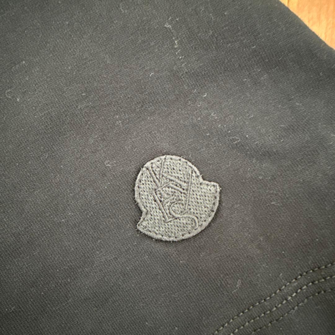 【美品】MONCLERモンクレール GENIUS 黒ブラック TシャツMサイズ