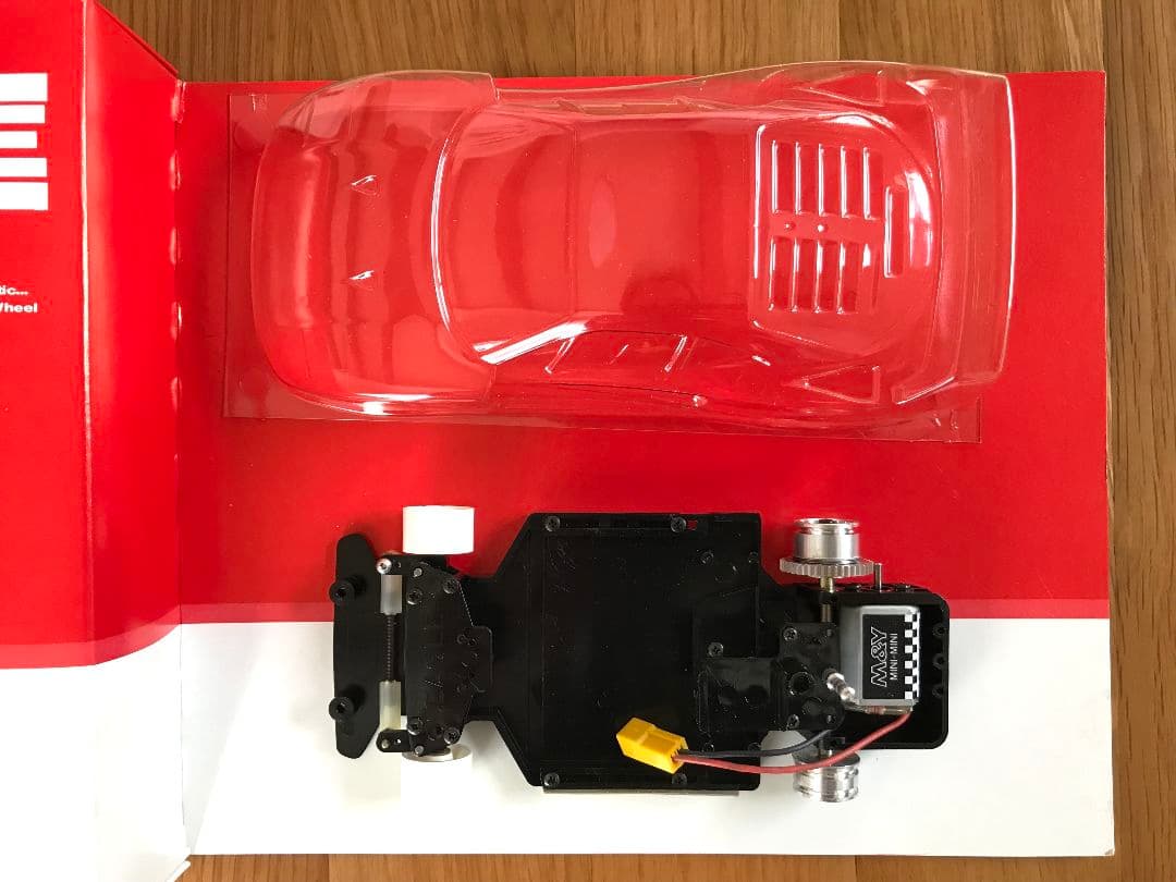 ABCホビー 1/24 電動RC ポケットレーサー イーグル フェラーリF40