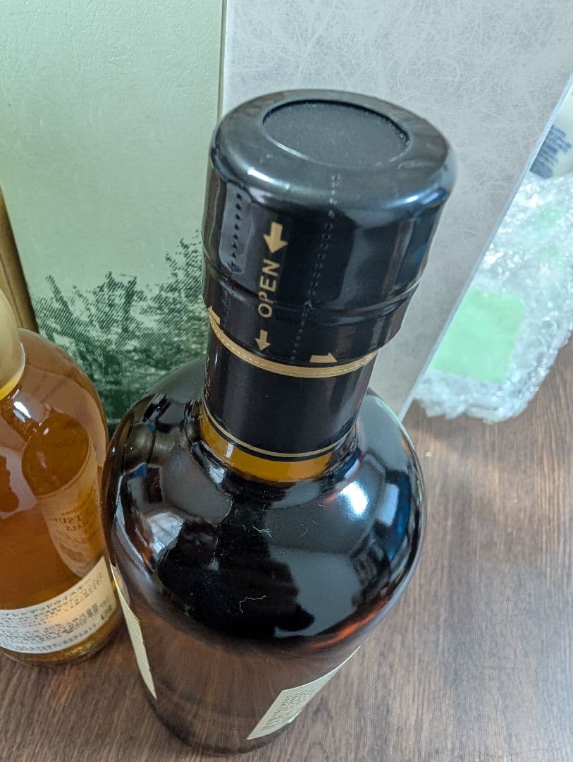 余市蒸溜所限定ブレンデッドウイスキー、竹鶴ピュアモルト