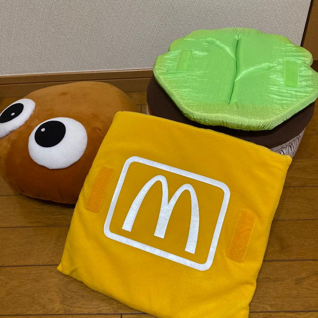 マクドナルド　ハンバーガークッション　　2001年 正規品　レア