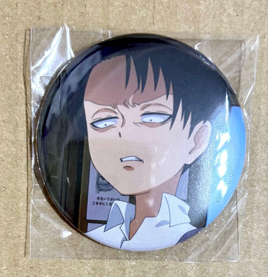 進撃の巨人　リヴァイ　缶バッジ　巨人中学校