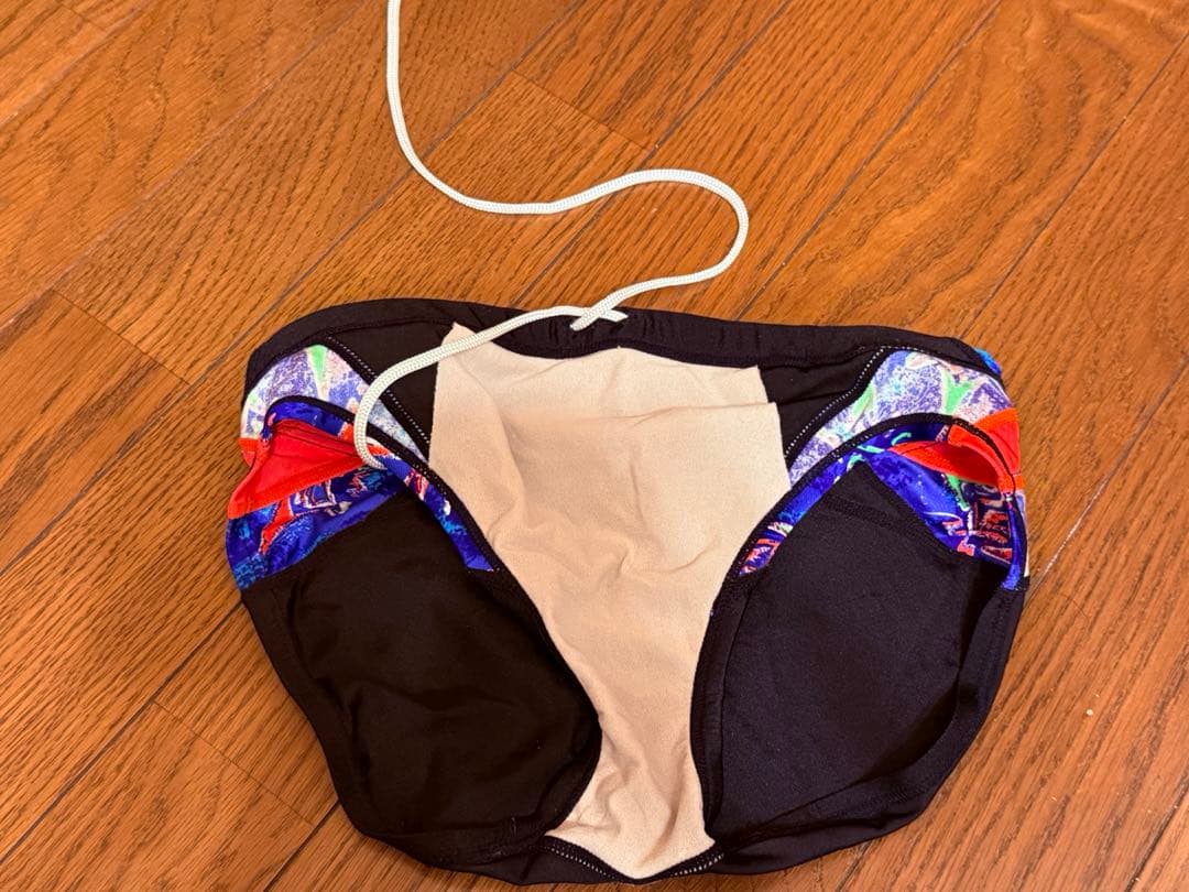 激レア　スピード　競泳水着　競パン　XL