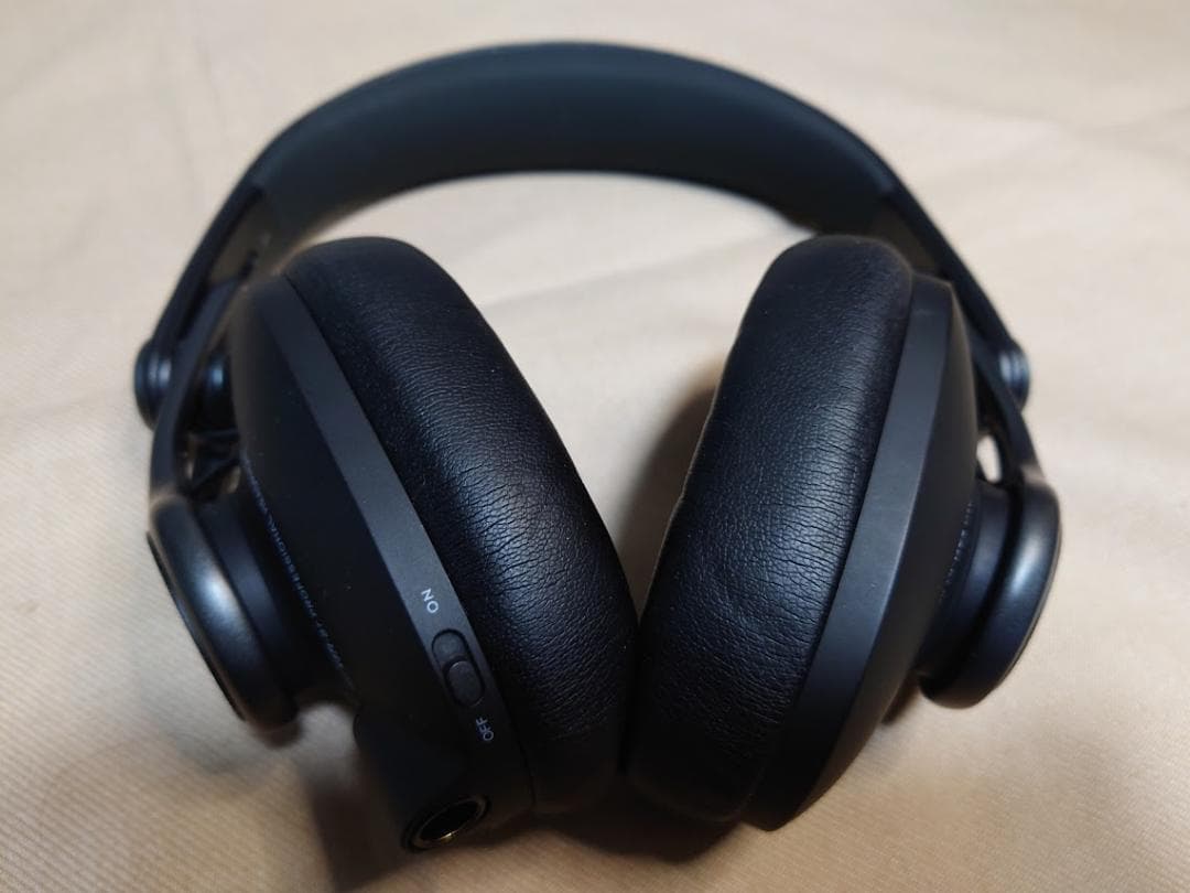 ワイヤレスヘッドホン AKG K371 BT