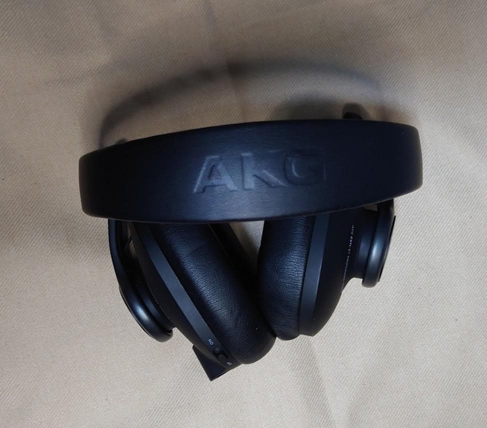 ワイヤレスヘッドホン AKG K371 BT