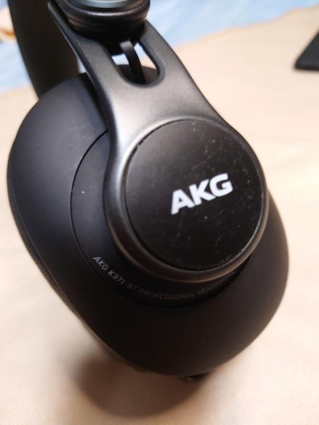 ワイヤレスヘッドホン AKG K371 BT