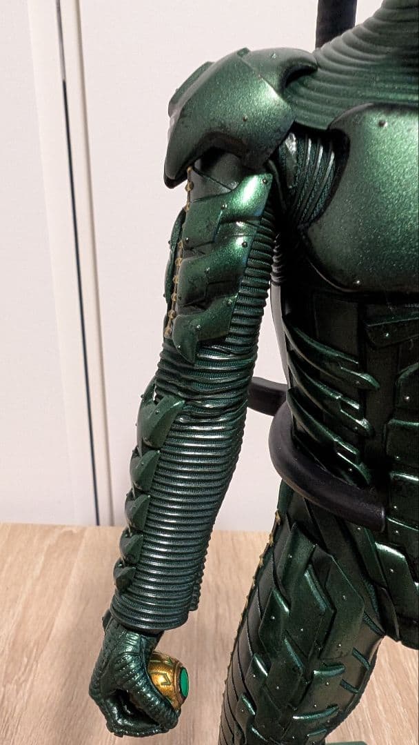 ホットトイズ 1/6スケール グリーンゴブリン フィギュア