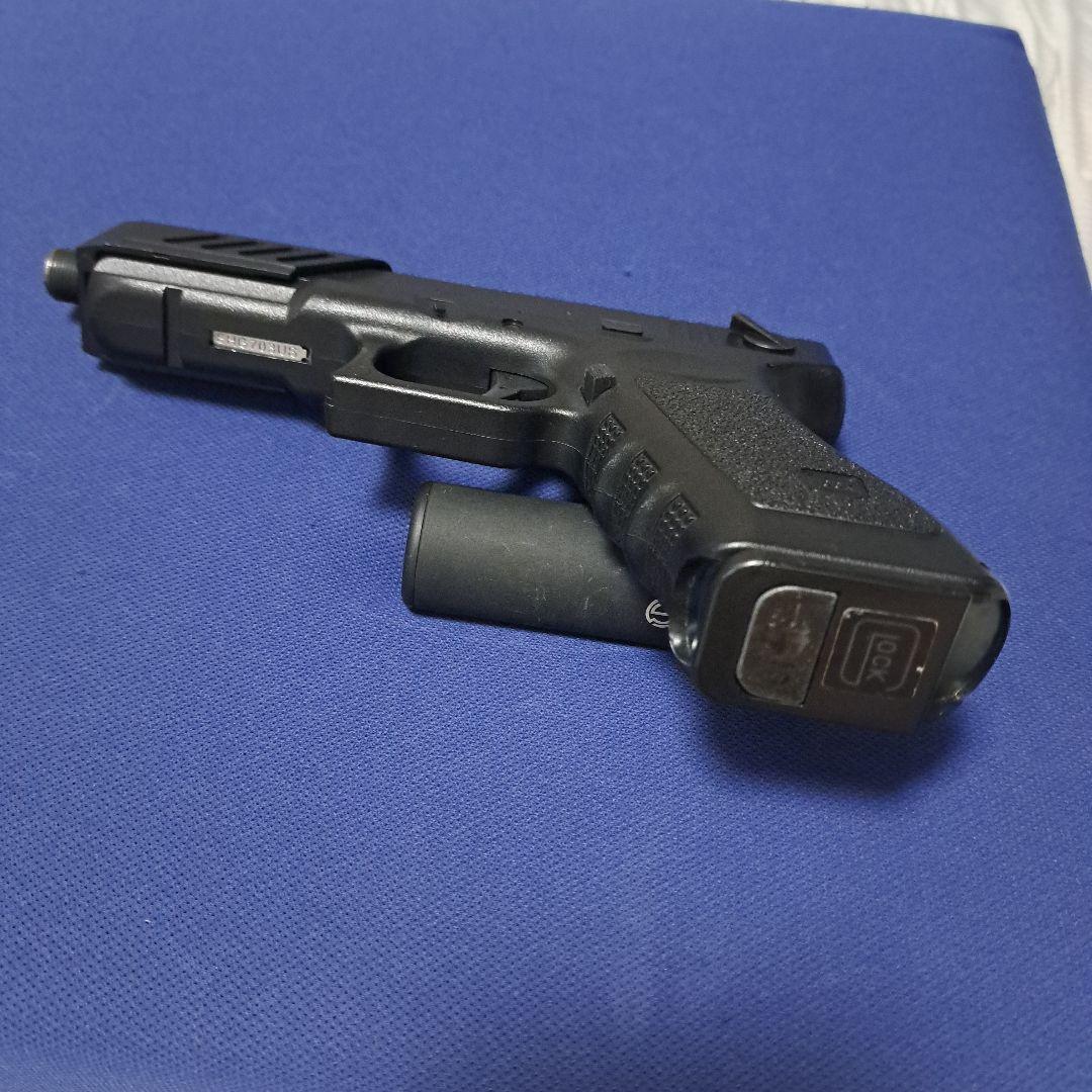 グロッグ18C電動東京マルイマウントレイルサイレンサー付き