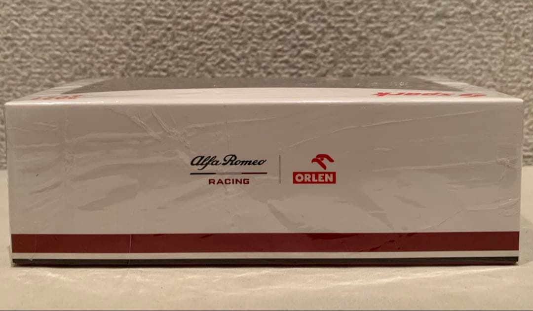 ミニカー 1/43 Alfa Romeo Racing ORLEN C41#99