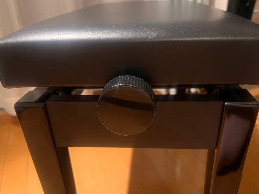 【2025年製ほぼ新品】ヤマハ　ピアノ椅子　高さ調整自在　BC-204PE 黒