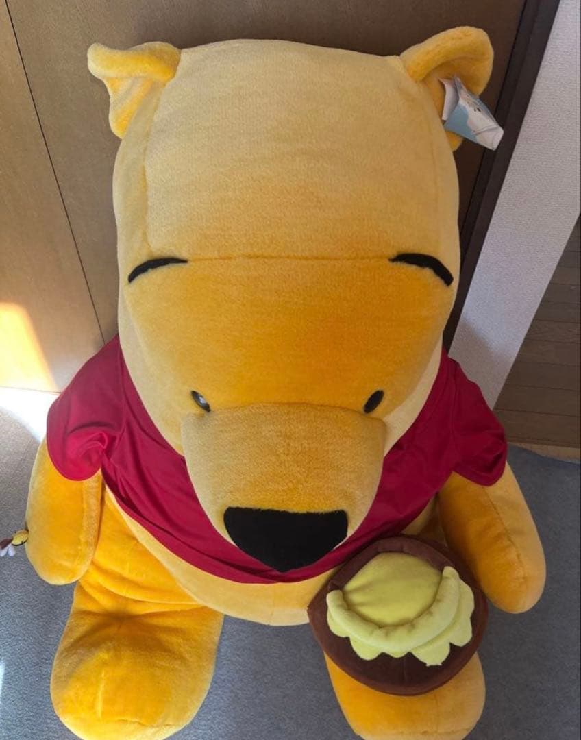 くまのプーさん　超超特大ビックサイズ　ぬいぐるみ