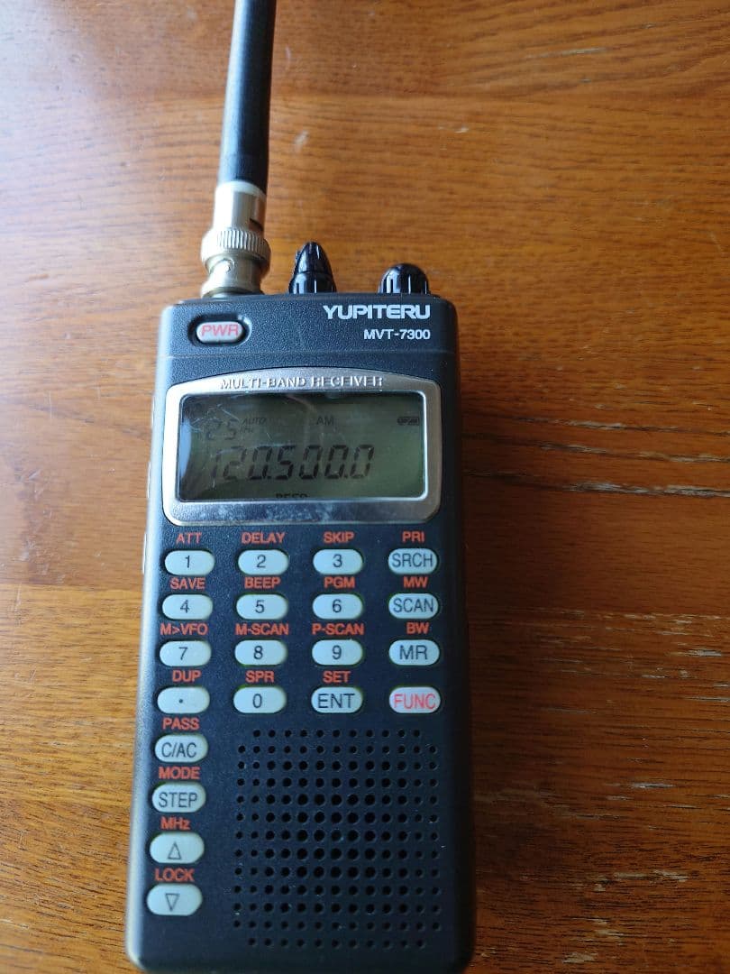 W*n様 Yupiteru　ユピテル　 MVT-7300 マルチバンド受信機