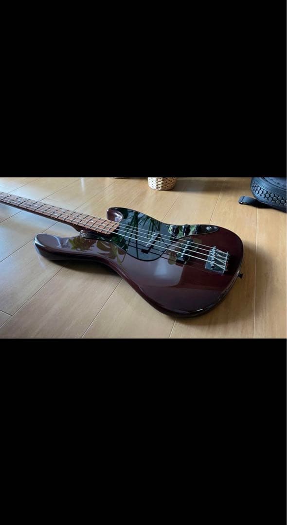 Fender Japan(フェンダージャパン)JB62 WAL