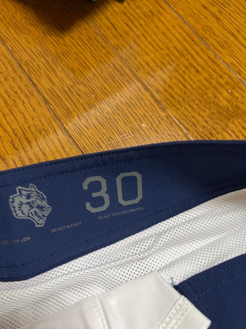 【海外レア商品】DARC SPORT 水着 30サイズ