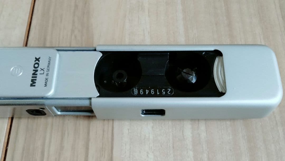 ミノックス・カメラ LX