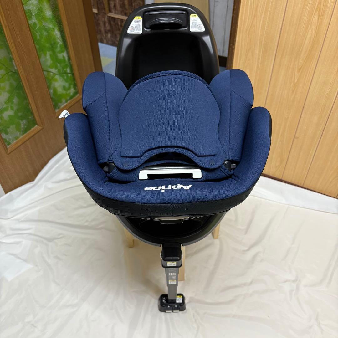 【超美品】アップリカ チャイルドシート ディアターン プラス ISOFIX AB