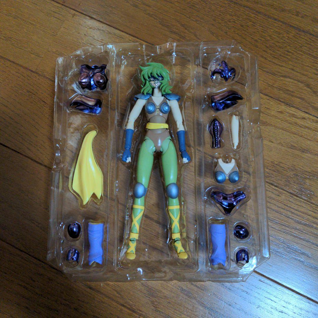 優*輩様 聖闘士聖衣神話　蛇遣い座のシャイナ