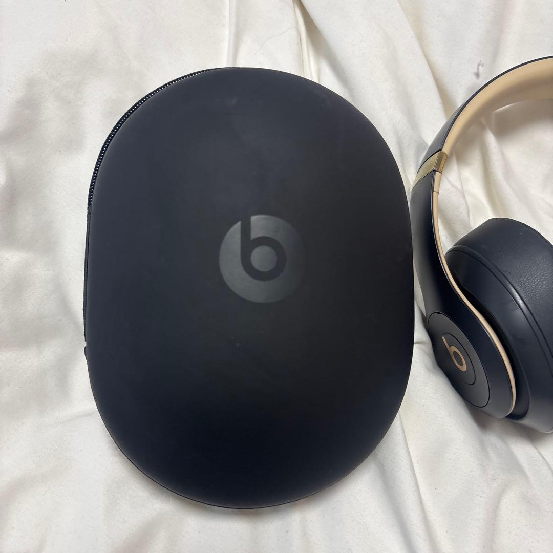 Beats studio3 ワイヤレスヘッドホン ブラック/ゴールド