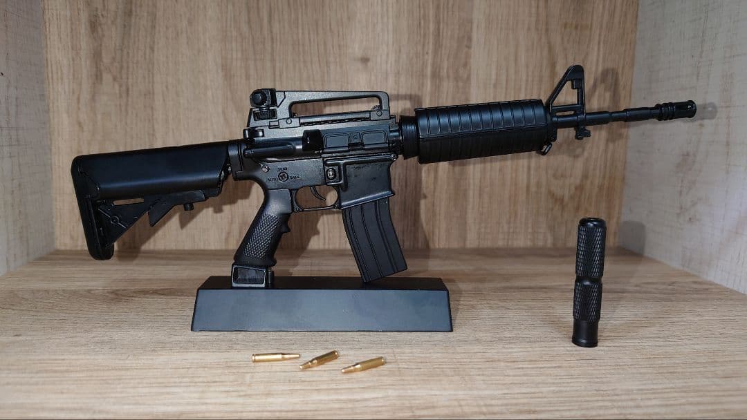精巧1/3スケール　ミニチュア模型　AR15 M4