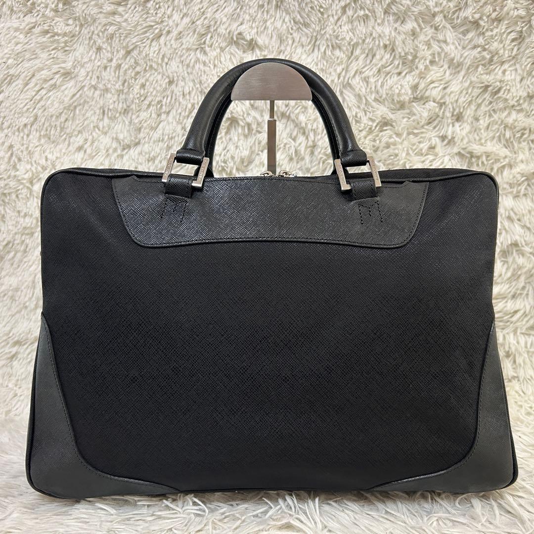 ⭐️極美品⭐️2室 ペッレモルビダ キャピターノ ビジネスバッグ メンズ ブラック