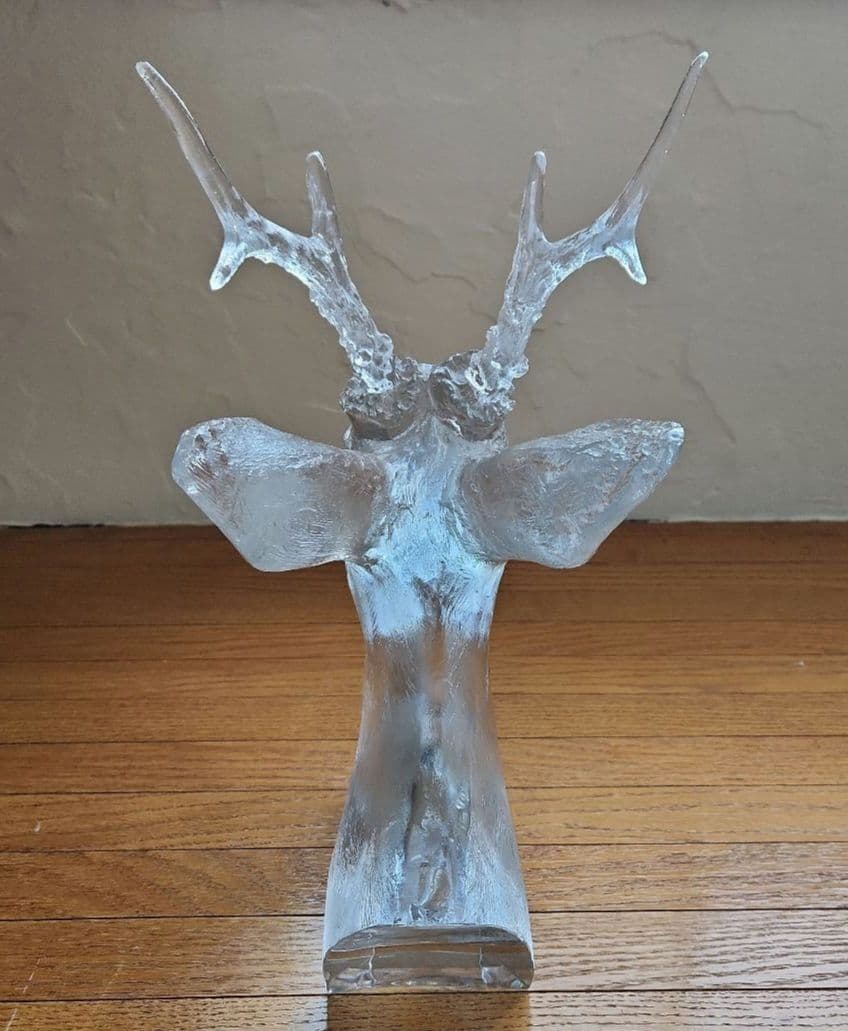 JJ　○【超美品】バカラの鹿の置物