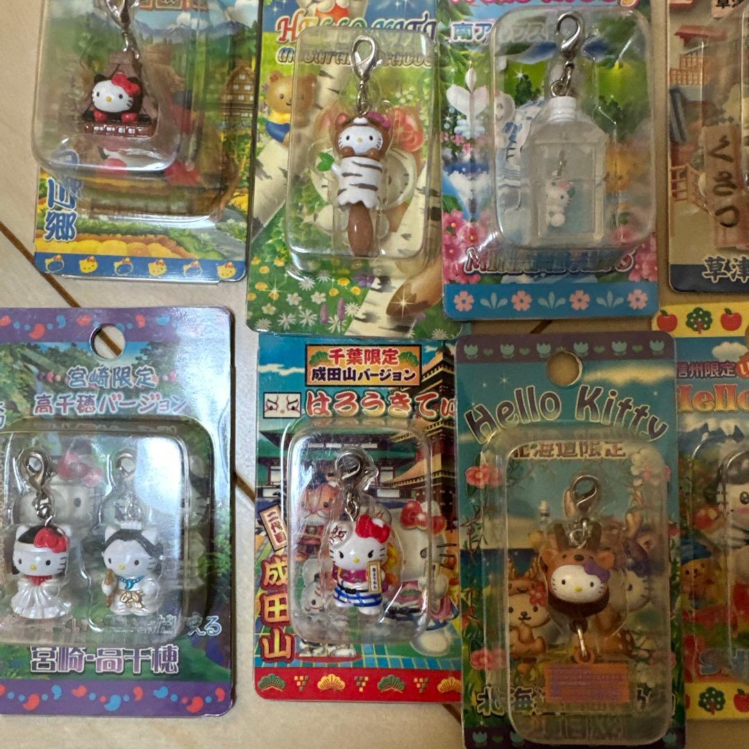 ご当地限定チャーム　55個まとめ売り