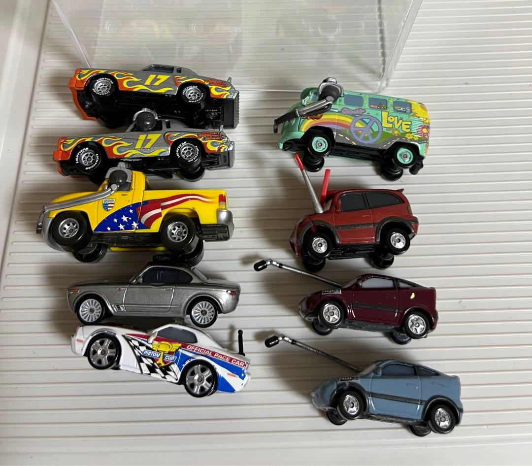 カーズ、マテル、ミニカーのセット（フィルモア、応援）