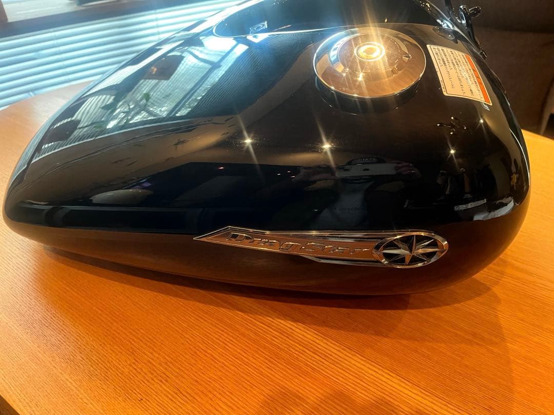 美品　ドラックスター400純正タンク後期VHO1J コック　センサー付き