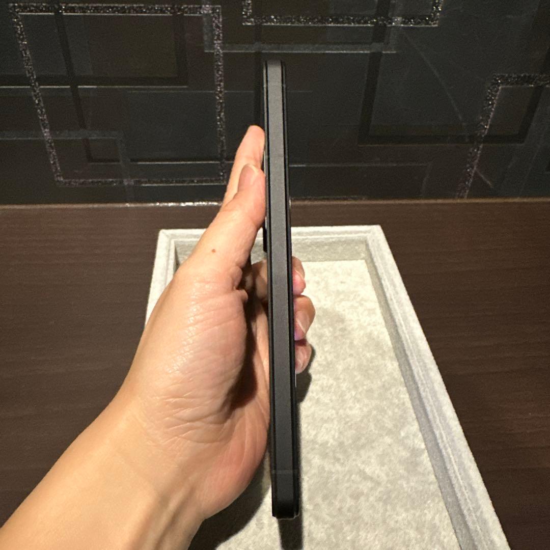 【美品】Xperia 1 VI 256GB ブラック