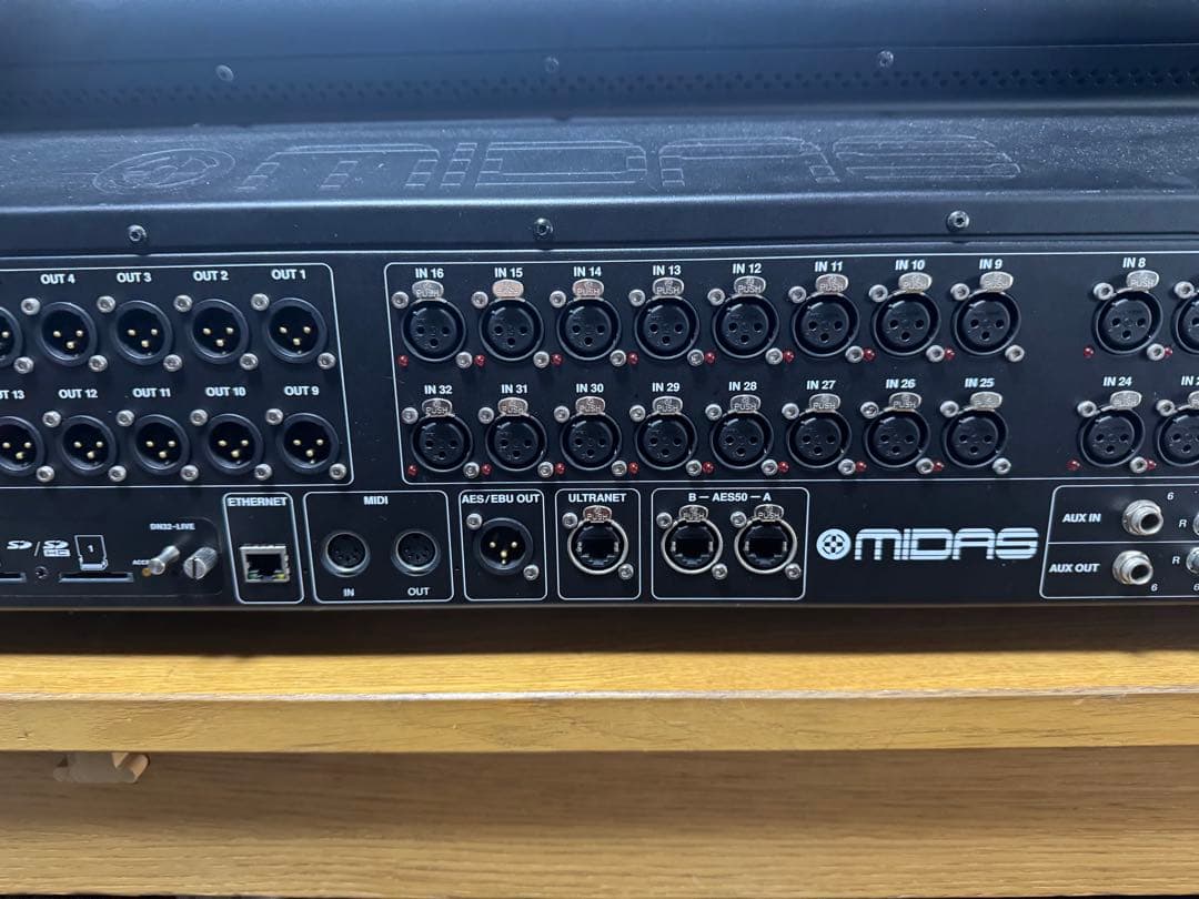 MIDAS マイダス M32 LIVE デジタルミキサー