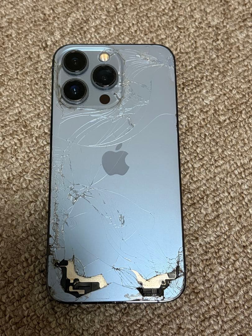 携帯電話本体 iPhone13Pro