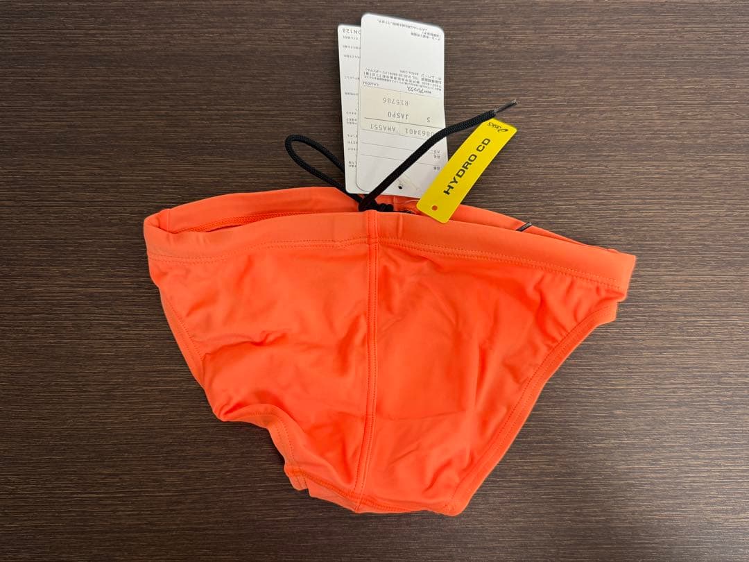 【超希少品・新品未使用】asics　競泳水着　Sサイズ　ハイドロCD