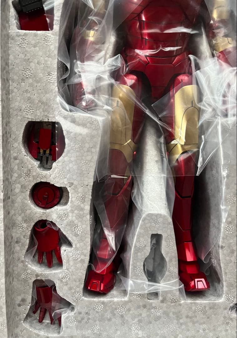 ホットトイズ ムービー・マスターピース DIECAST アイアンマン・マーク3