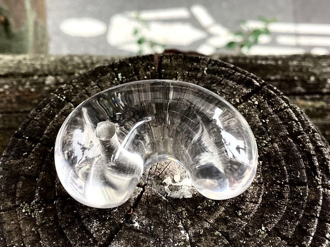 ✳貴重‼️ 国産水晶最高峰の黒平水晶大型勾玉　透明感良好　ネックレスにも　鑑別書付