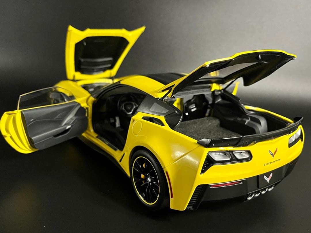 オートアート 1/18 シボレーコルベット C7 Z06
