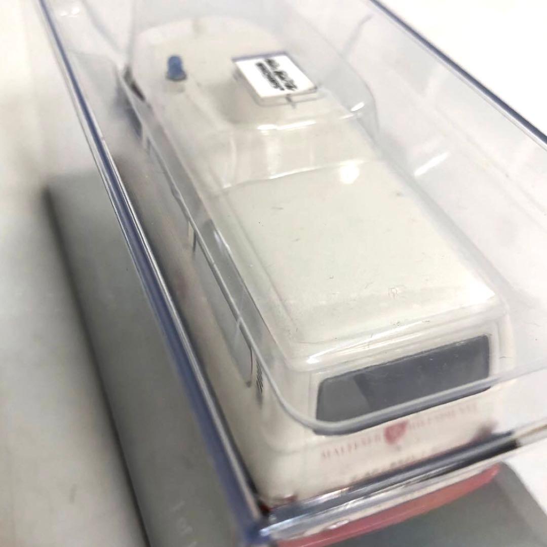 MINICHAMPS フォルクスワーゲン　T2 Krankenwagen