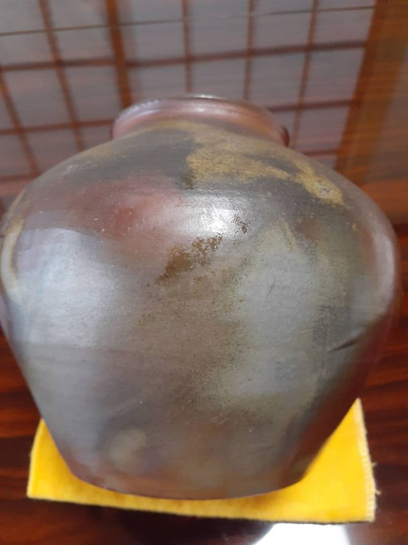 備前焼　壺　鈴木楽川作