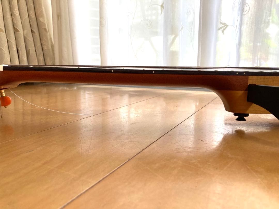 YAMAHA サイレントギター SLG-100N 全ての付属品及びケーブル