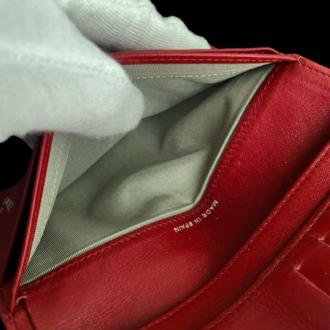 良品✨CHANELシャネル 財布 ダイヤ ココマーク マトラッセ エナメル　赤