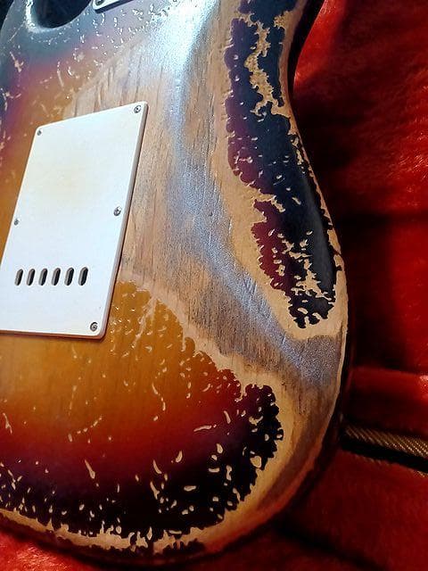 ★Custom HardRelic Sunburst StratocasterⅡ