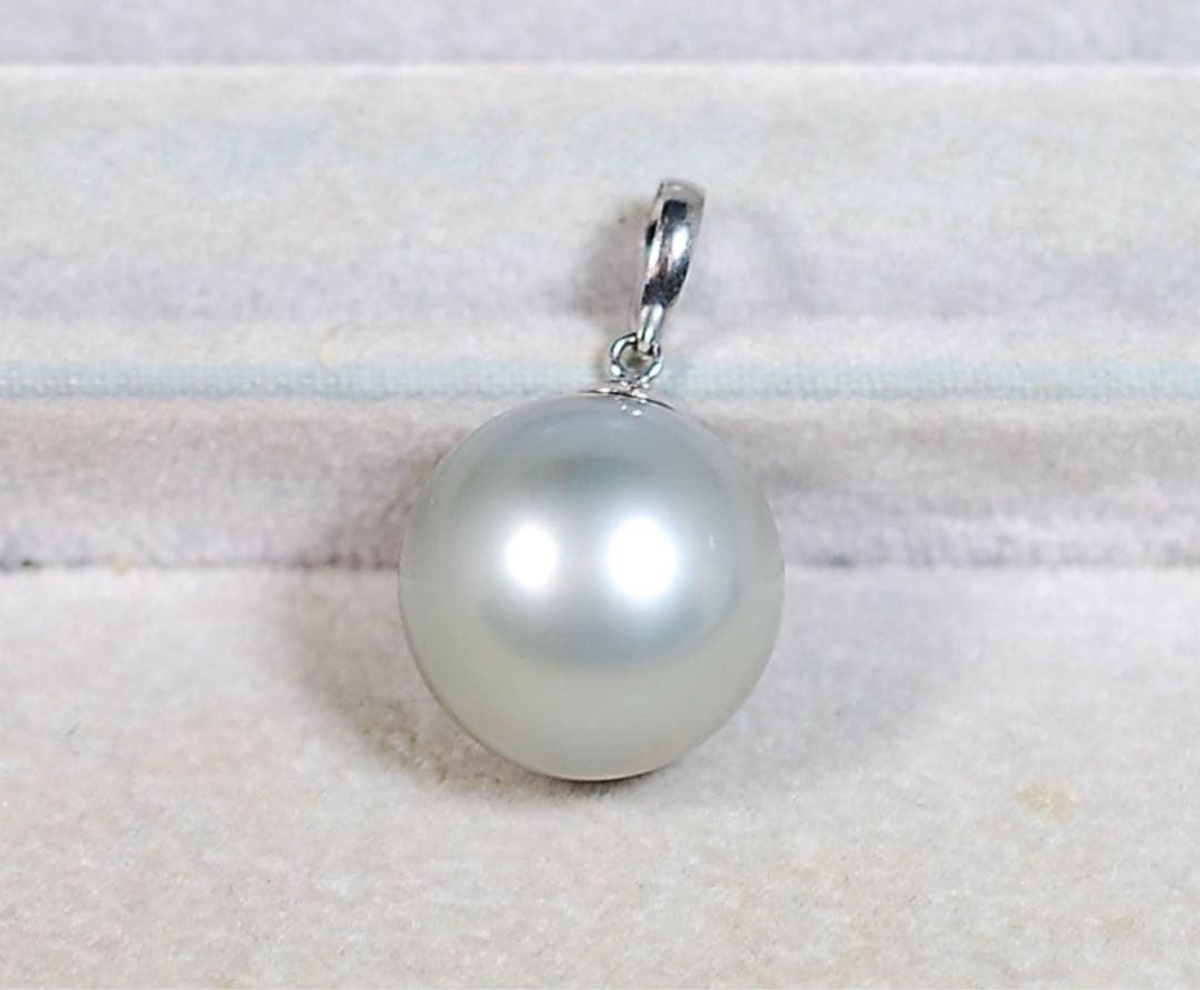 icachan様用！！【至高の特大☆】南洋白蝶真珠　pt850 パール　トップ