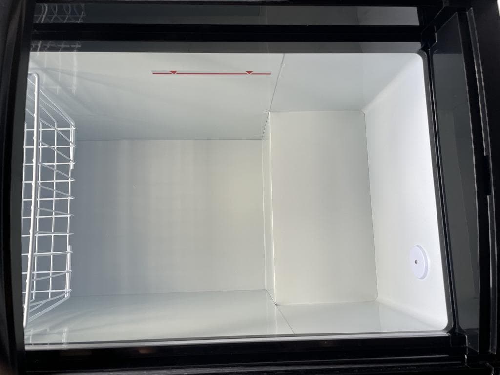 【美品】テンポスバスターズ　冷凍ショーケース　TBSC-263F　2023年製