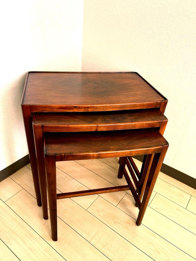 ネストテーブル　ヴィンテージ　マホガニー　北欧　家具　ヨーロッパ