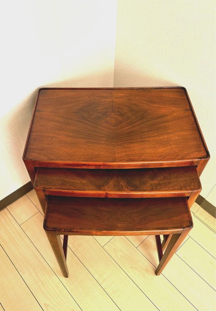 ネストテーブル　ヴィンテージ　マホガニー　北欧　家具　ヨーロッパ