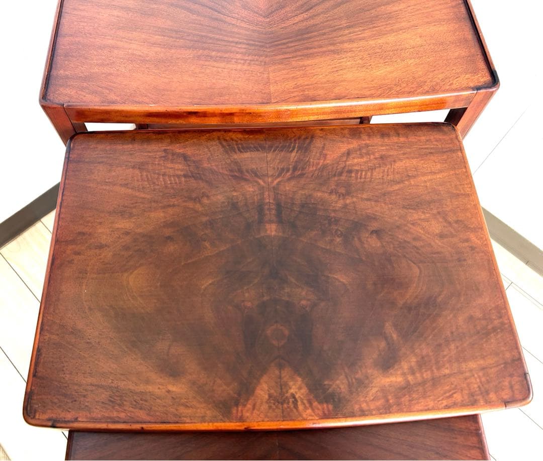 ネストテーブル　ヴィンテージ　マホガニー　北欧　家具　ヨーロッパ