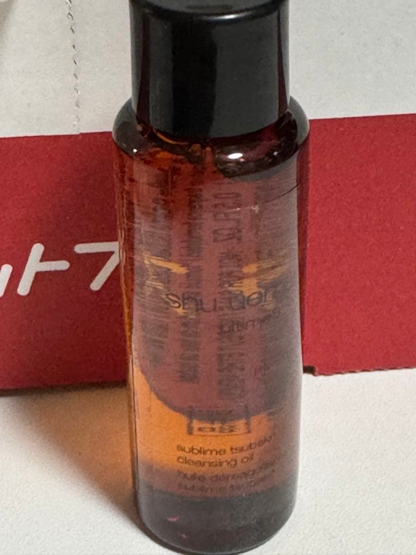 shu uemura unlimited ファンデ2種、モチバーム、ブラシセット