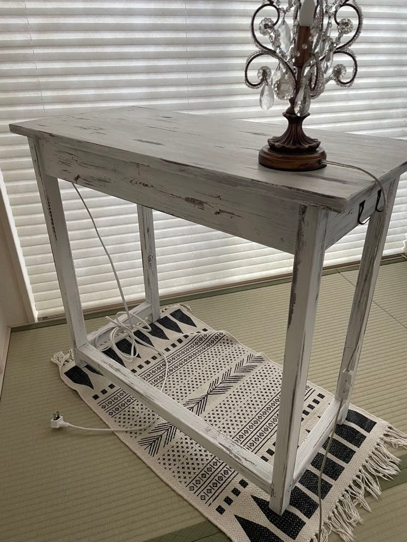 アンティーク机　デスク　勉強机　作業台　白テーブル　ドレッサー　つくえ