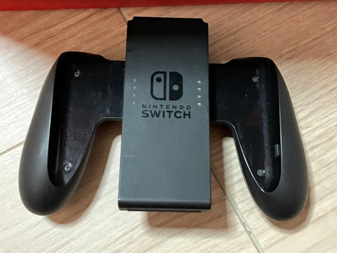 Nintendo Switch 本体 + Joy-Con 付属